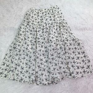 Floral Print White tiered midi Skirt